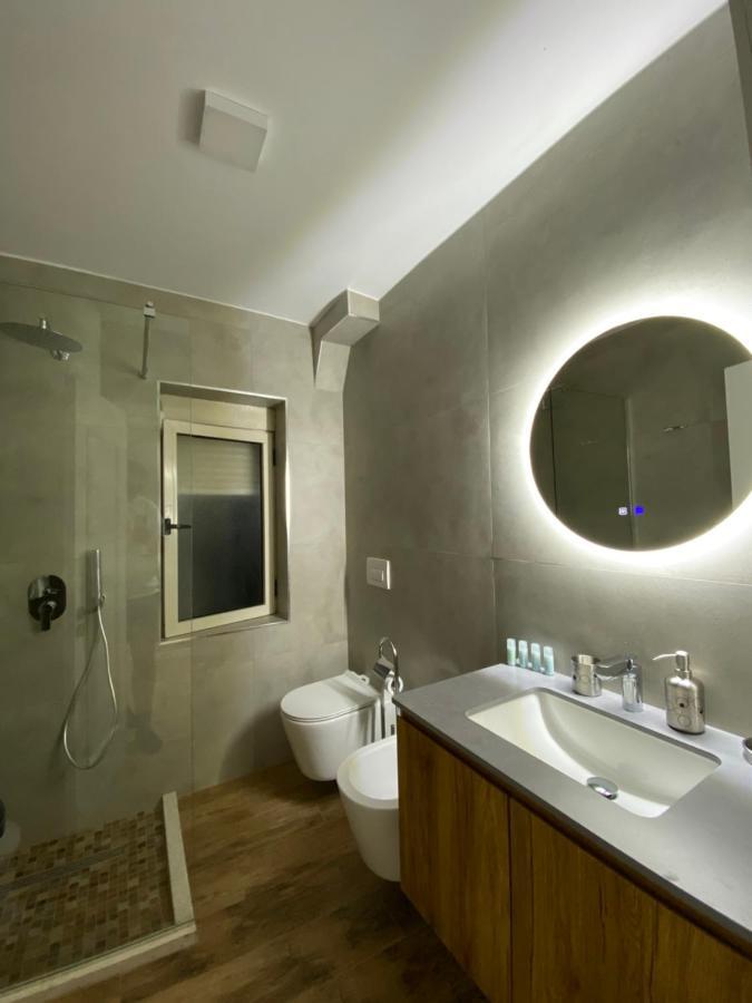 Lucas Downtown Apartment Tirana Exterior photo